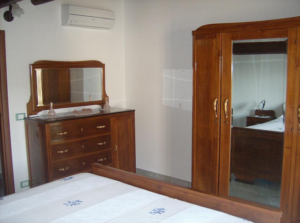 Апартаменти Casa Baby Planet Шиклі Номер фото